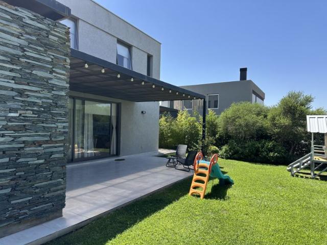 Casa en Venta Capital Mendoza