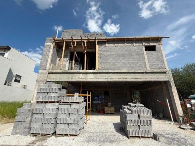 CASA EN VENTA CARRETERA NACIONAL