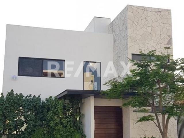 Casa en venta Cañadas del Lago