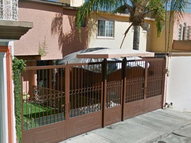 Casa en venta en Valle de los Girasoles, Celaya, Guanajuato