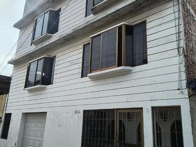 CASA EN VENTA CENTRO CELAYA