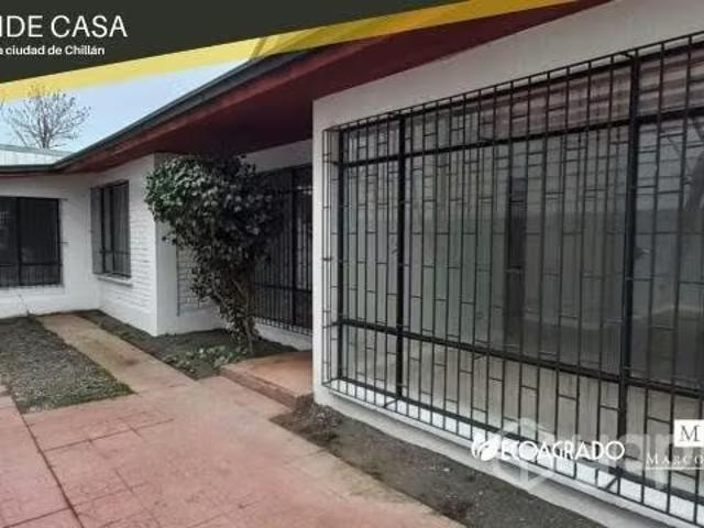 Casa en venta centro de chillan | 4 Dormitorios por 255000. 00 en Chillán