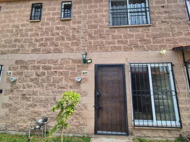 CASA EN VENTA CERCA CENTROS UNIVERSITARIOS UDG