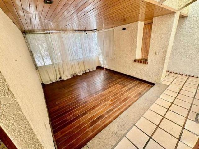 Casa en Venta cerca de Av. Guadalupe y Patria