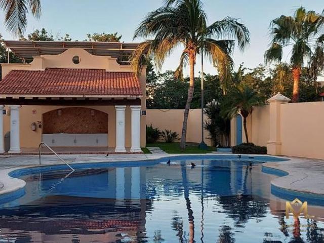 Casa en venta cerca de la gran plaza Cancún