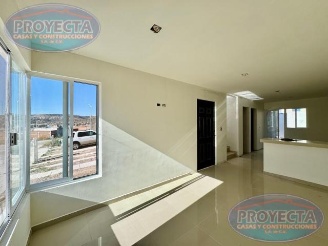 CASA EN VENTA CERCA DE LA HECTOR MAYAGOYTIA, FRAC. CIUDAD SAN ISIDRO $1,750,000.00