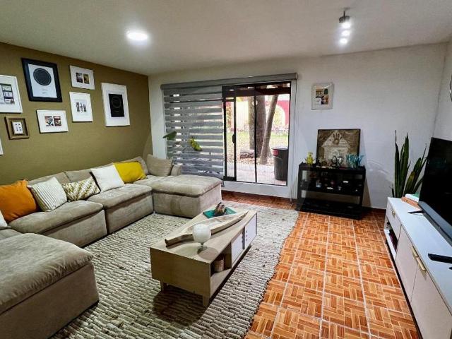 Casa en venta cerca de Satelite