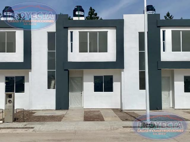 CASA EN VENTA CERCA DEL CERRO DEL MERCADO, FRAC. CIUDAD SAN ISIDRO
