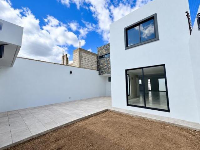 CASA EN VENTA CERCANA A ZAMARRERO, PARQUE SIERRA MORELOS, SOLO APLICA PARA PAGO CON RECURSOS PROPIOS