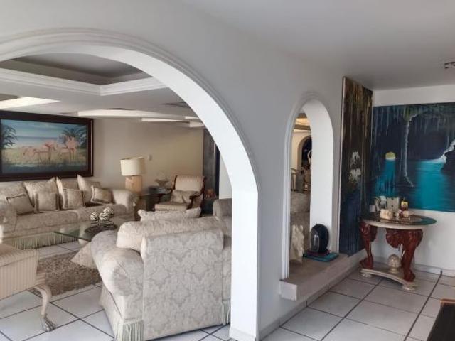 Casa en Venta cercana a la SEP 4