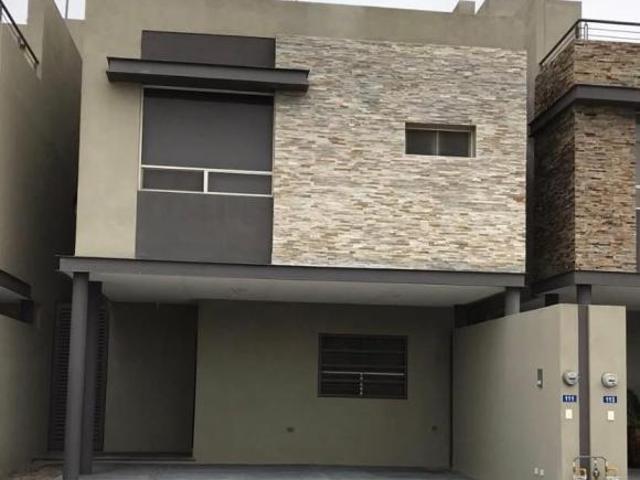 Casa en VENTA cerradas lumina cumbres