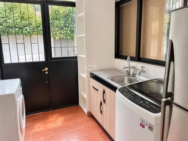 Casa en venta Chesterton Padre Hurtado Las Condes | 4 dormitorios por 26800.00 en Las Condes