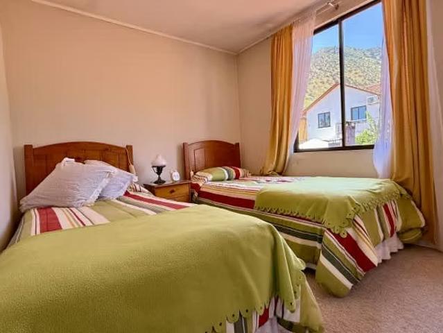 Casa en venta ciudad de los valles en barrio cerra | 4 dormitorios por 7600.00 en Pudahuel
