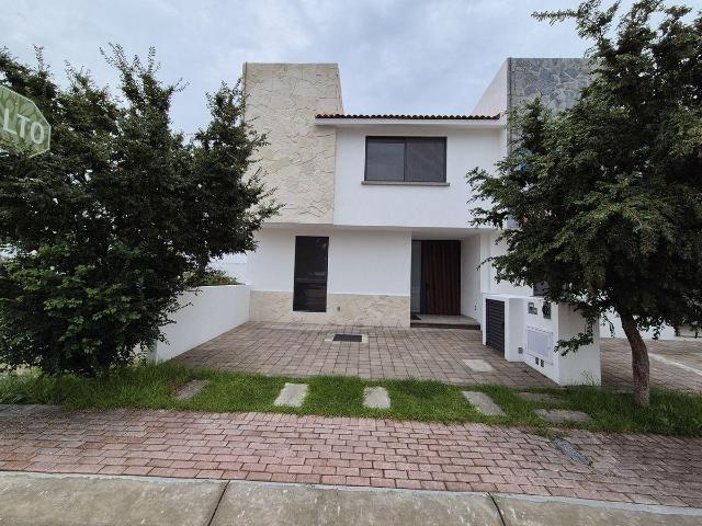 Casa en Venta| Ciudad Maderas, Quer?taro | ESPACIOS Y DISE?O ?NICO