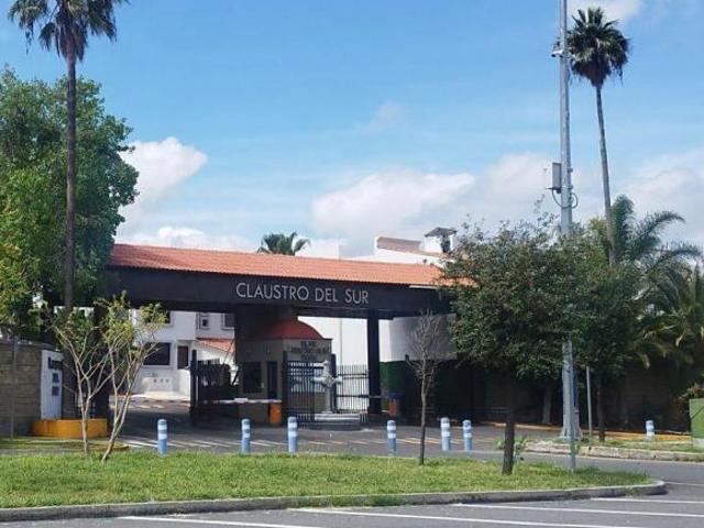 Casa en venta Claustros del Sur Querétaro
