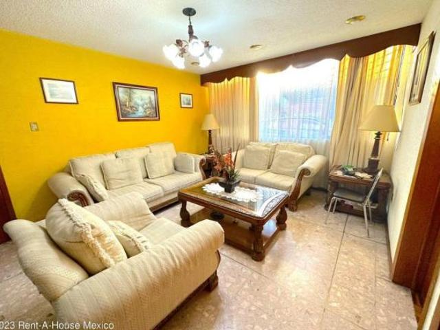 Casa en venta Clavería, Azcapotzalco, CDMX con patio 24 2053FM