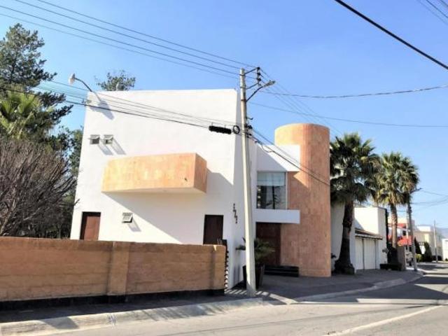 Casa en Venta Club de Golf