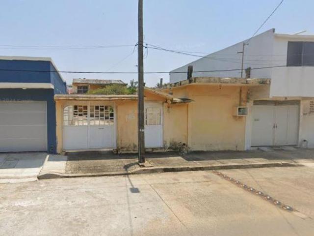 Casa en venta en Puerto México, Coatzacoalcos, Veracruz