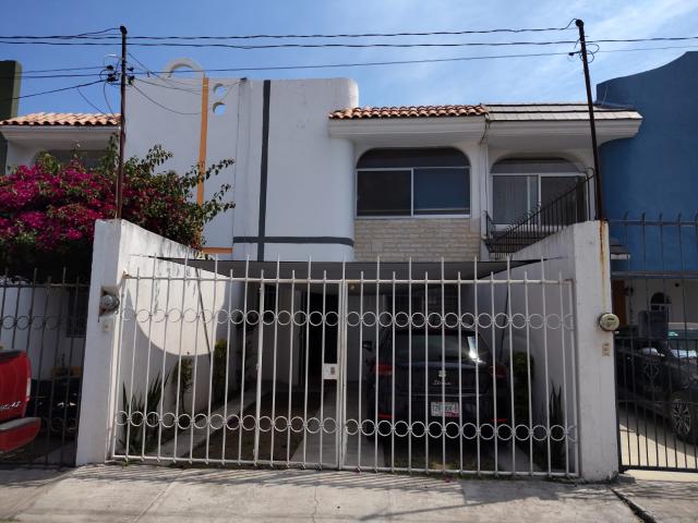 Casa en Venta Col Universidades