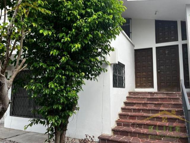 CASA EN VENTA COL. UNIDAD NACIONAL CD MADERO
