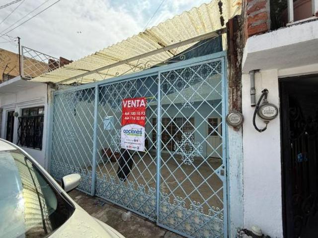 Casa en Venta Zona Centro, Calle Felipe Ángeles