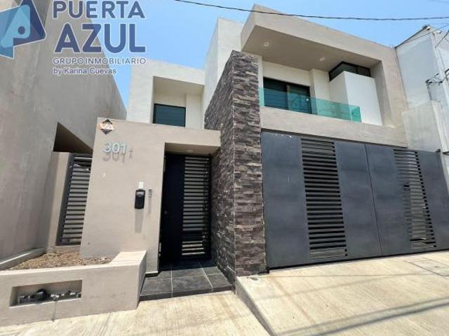 CASA EN VENTA COL. AMPLIACION UNIDAD NACIONAL