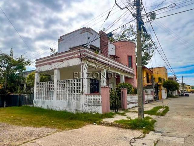 CASA PARA REMODELAR EN VENTA, COL. ARAGÓN, $3’980,000