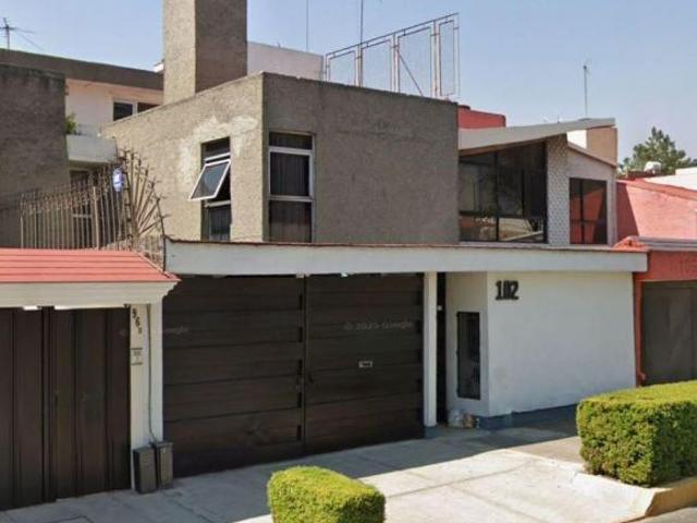 CASA EN VENTA COL. BOSQUES DE TAXQUEÑA, COYOACAN CDMX LMB