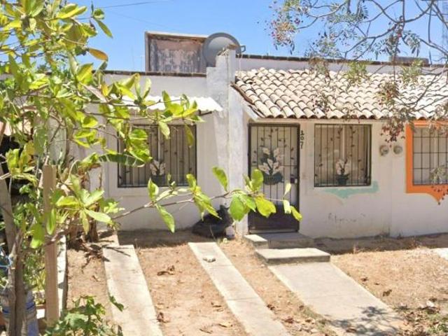 CASA EN VENTA, COL. CAMPO VERDE, PUERTO VALLARTA, JALISCO ¡REMATE BACARIO!