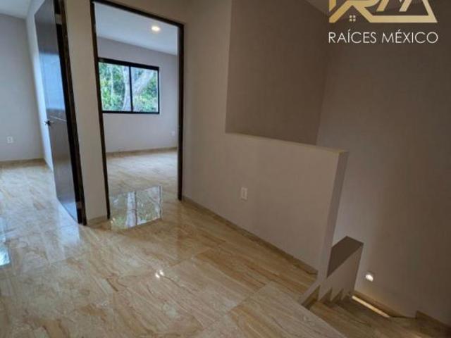 CASA EN VENTA COL. FELIPE CARRILLO PUERTO
