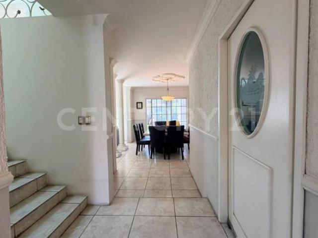Casa en Venta, Col, Gigantera Lopez Cotilla, Tlaquepaque, jalisco