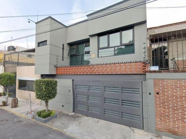 Casa en Venta col Héroes de Churubusco Iztapalapa CDMX