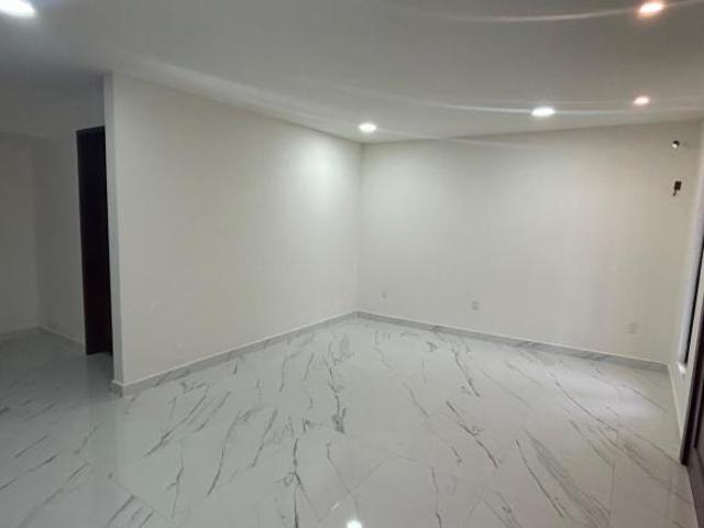 CASA EN VENTA COL. LAS FLORES, TAMPICO
