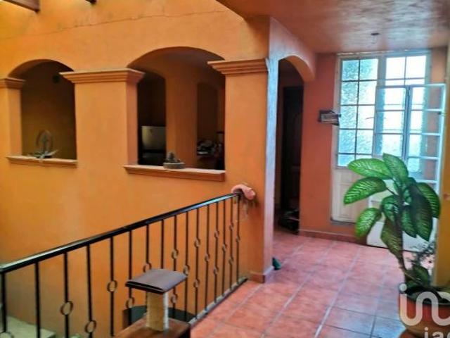 Casa en Venta Col. Las Margaritas Morelia 288 m² Ideal Inversionistas $2,400,000