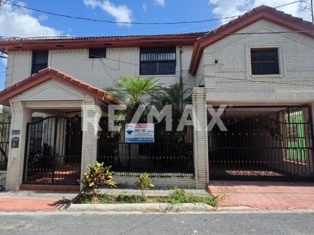 CASA EN VENTA COL. LEAL PUENTE