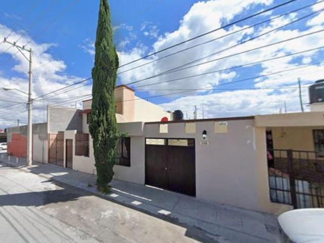 Casa en venta, Col. Los Pinos Poniente, Matehuala, San Luis Potosí, México. LUN