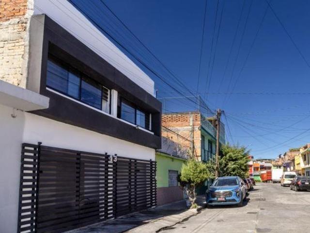 Casa en venta, col Melchor Ocampo. Morelia, Michoacan