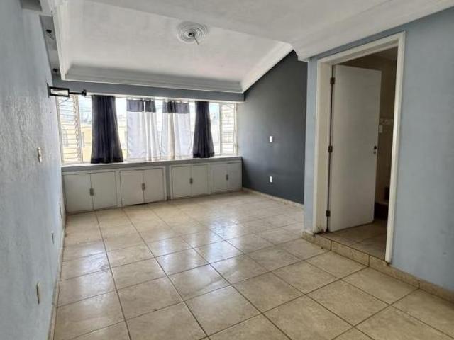 Casa EN VENTA COL. ORIENTAL