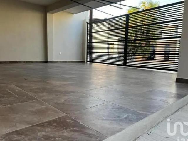 CASA EN VENTA COL OTOMI TAMPICO