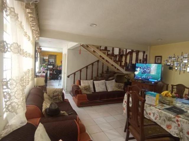 CASA EN VENTA COL. PERALVILLO