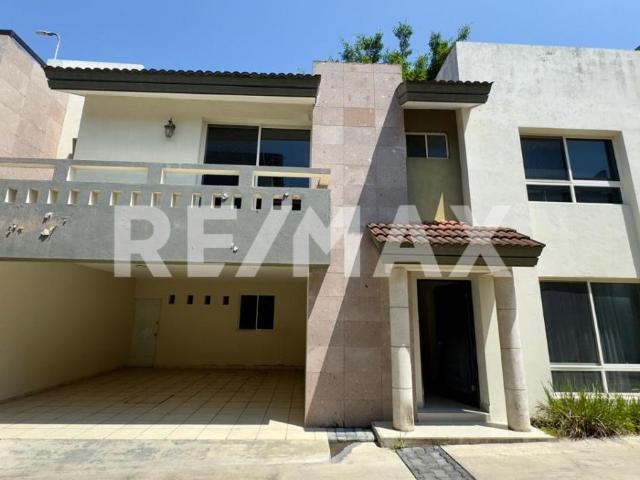 CASA EN VENTA Col. Petrolera