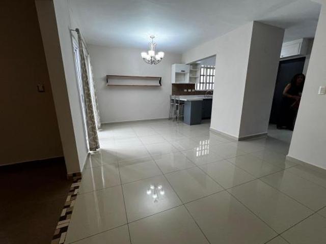 CASA EN VENTA COL. PRIVADA PRIVALIA CONCORDIA
