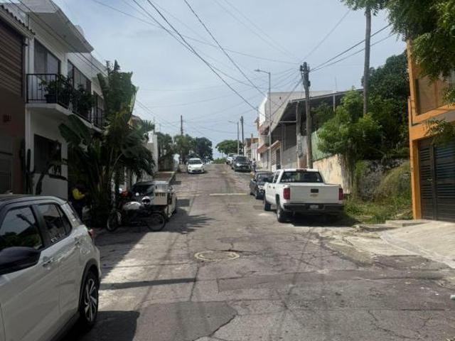 Casa en Venta Col. Revolución, Boca del Rio