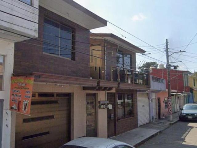 CASA EN VENTA COL. REVOLUCION XALAPA ENRIQUEZ VER. LMB