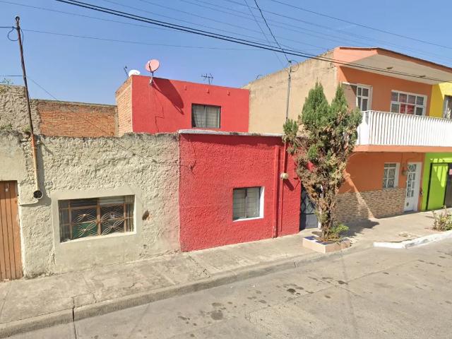 Casa en Venta, Colonia Atlas, Guadalajara RH