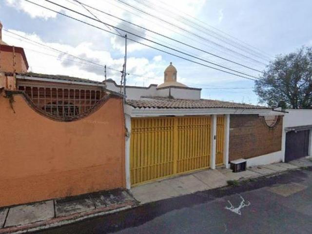 CASA EN VENTA COLONIA BUENAVISTA POR REMATE, EXCELENTE OPORTUNIDAD!