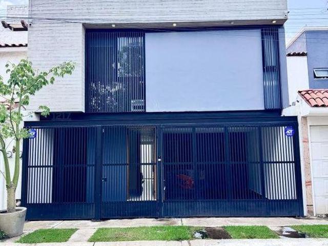 Casa en Venta, Colonia Girasoles Elite. Zapopan