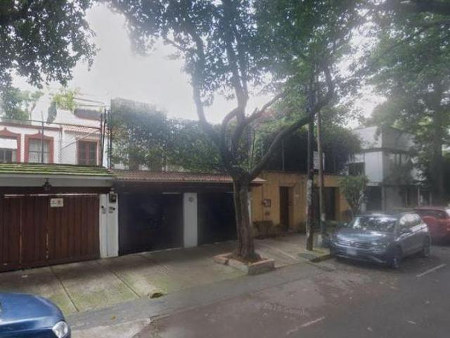 CASA EN VENTA COLONIA DEL CARMEN POR REMATE, EXCELENTE OPORTUNIDAD!