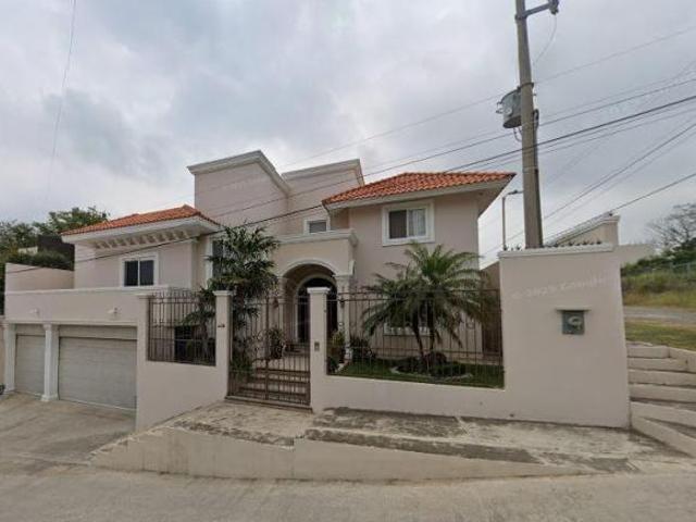 CASA EN VENTA COLONIA EL CHARRO, APROVECHE PRECIO PROMOCIÓN POR REMATE!