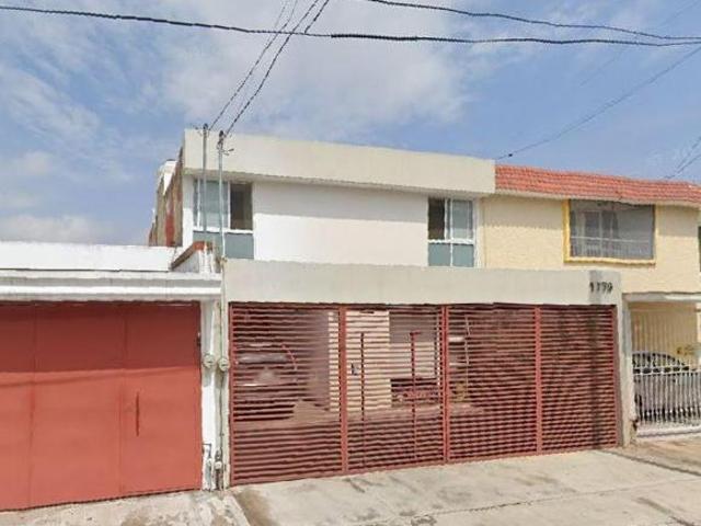 CASA EN VENTA COLONIA INDEPENDENCIA POR REMATE, EXCELENTE OPORTUNIDAD!